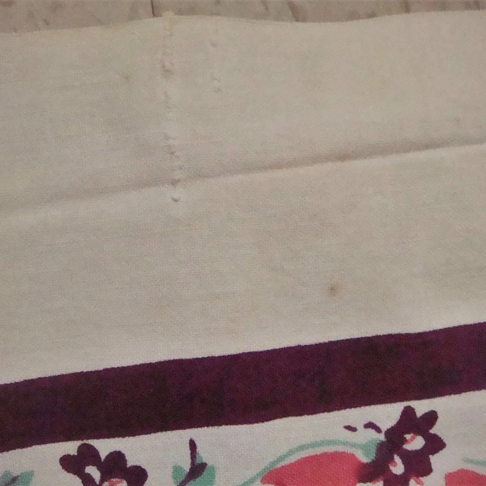 Vintage Floral Tablecloth Cottage Core Granny Grandma